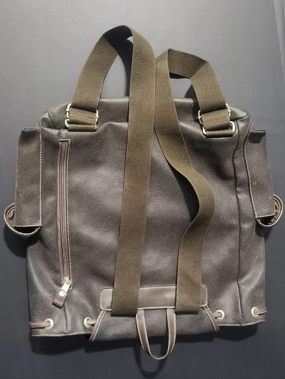 Vintage GAP backpack/messange Bag.